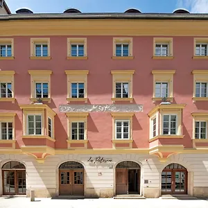 https://altstadthotel-am-pach.com-bavaria.com